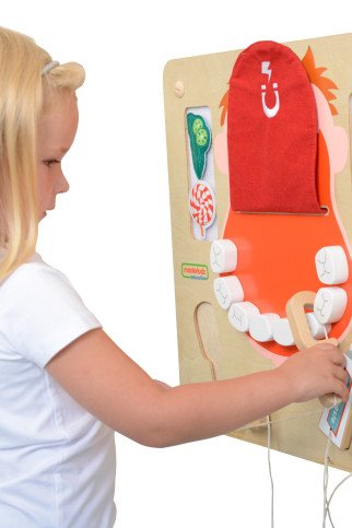 MASTERKIDZ Oraline Higienos Flex Montessori Sieneles pojūčių lentyna MASTERKIDZ Oraline Higienos Flex Montessori Sieneles pojūčių lentyna