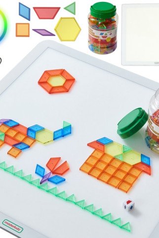 MASTERKIDZ Kvadratinis LED apšvietimo skydas spalvingas + Montessori mozaikos blokeliai 140 vnt.