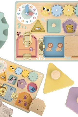 TOOKY TOY Manipuliacinis lenta su spynomis, žiedais, raktu, dėžutėmis, rodyklėmis ir laikrodžiu.