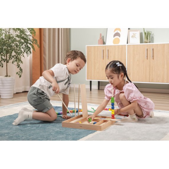 KAROLIUKAI Montessori rūšiavimo ir varstymo žaidimas (104 vnt.)