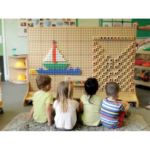 MASTERKIDZ laisvai stovinti kūrybiška STEM mokymo lentyna 166 x 125