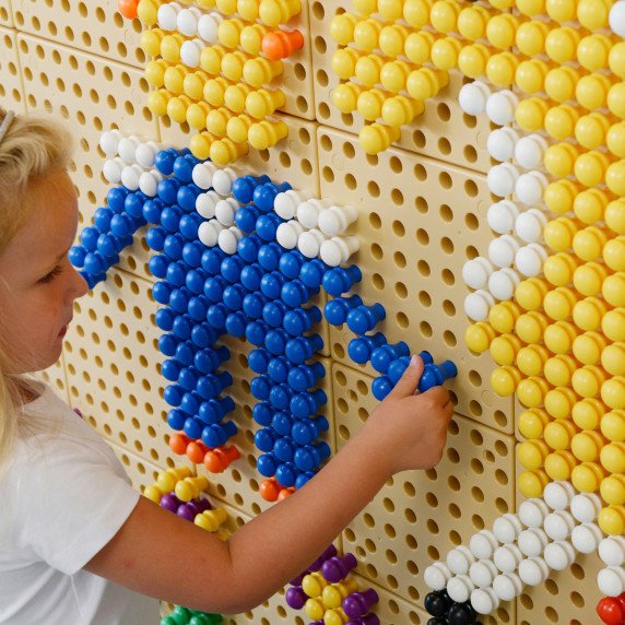 MASTERKIDZ Spalvoti smulkūs elementai moksliniam lentos žaidimui 512 vnt. 8 spalvos