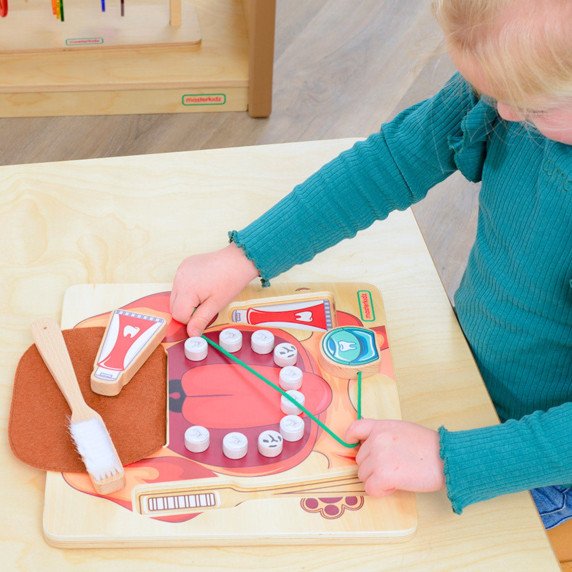 MASTERKIDZ Mokymasis apie sveiką burnos higieną su šunimi kaip pavyzdžiu - Montesori edukacinė sienos lentelė