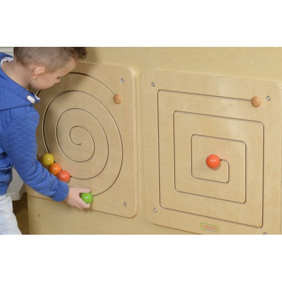MASTERKIDZ Montessori Spiralinis labirintas slinkimo lentynėlėje