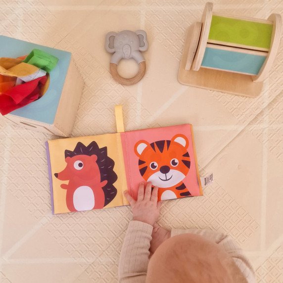 WOOPIE GREEN dėžė XXL Montessori švietimo 6-in-1 pojūčių dėžė 5-6 mėnesiai 13 vnt. FSC