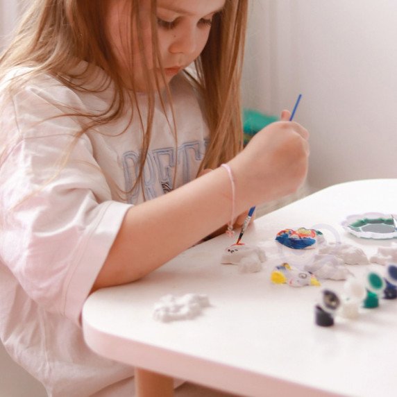 WOOPIE DIY Dėliojimo dailės rinkinys: Pagaminkite gipso liejančius figūrėles ir jas nudažykite - Vienaragio rinkinys