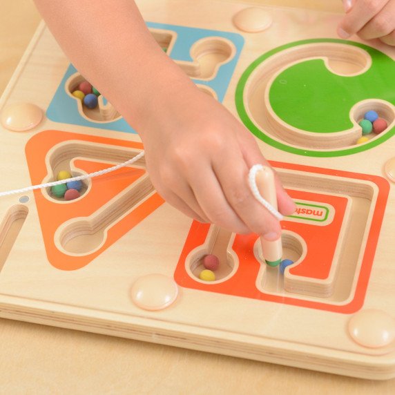 MASTERKIDZ Medinis magneto labirintas - Rašymo ir motorikos įgūdžiai