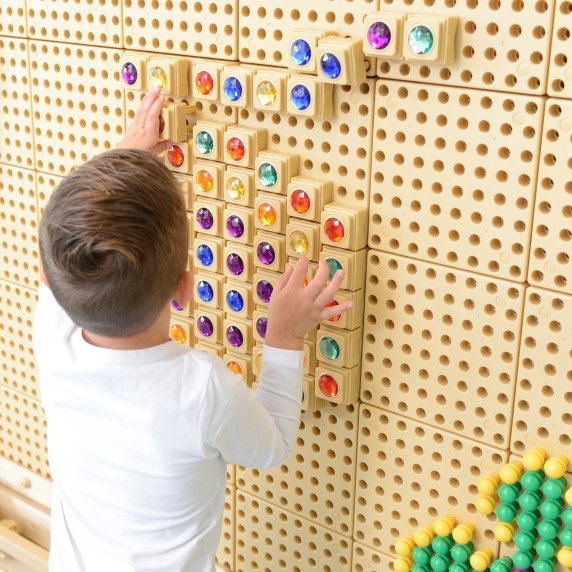 MASTERKIDZ Spalvoti akriliniai deimantai (72 vnt.)