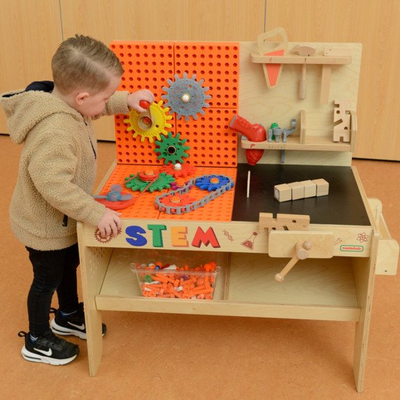 MASTERKIDZ Medinis STEAM darbastalis su priedais (85 x 50 cm)