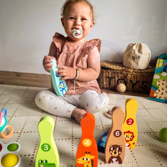 TOOKY TOY Mediniai boulingo kamuoliukai vaikams 6 vnt. + Kamuoliukas