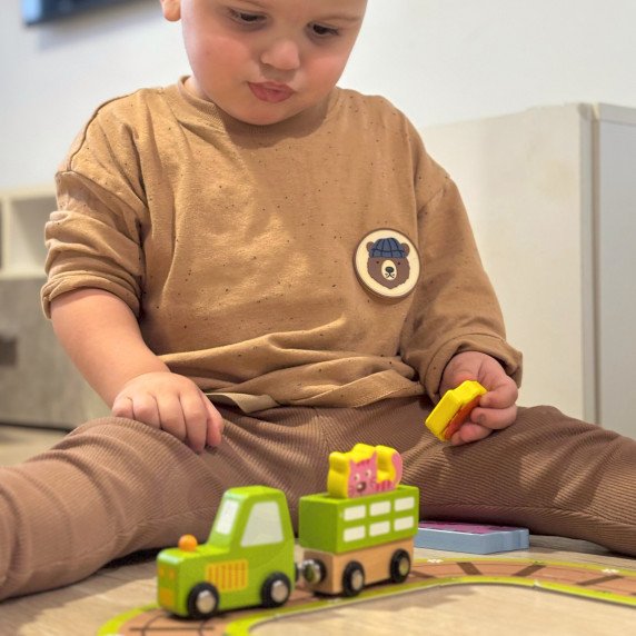 Medinis Ūkinis Ūkis TOOKY TOY Dėžutėje su Figūromis ir Transporto Priemonėmis