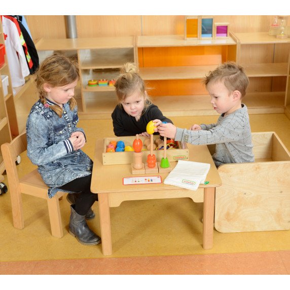 Didelis medinis Montessori siuviklis iš MASTERKIDZ