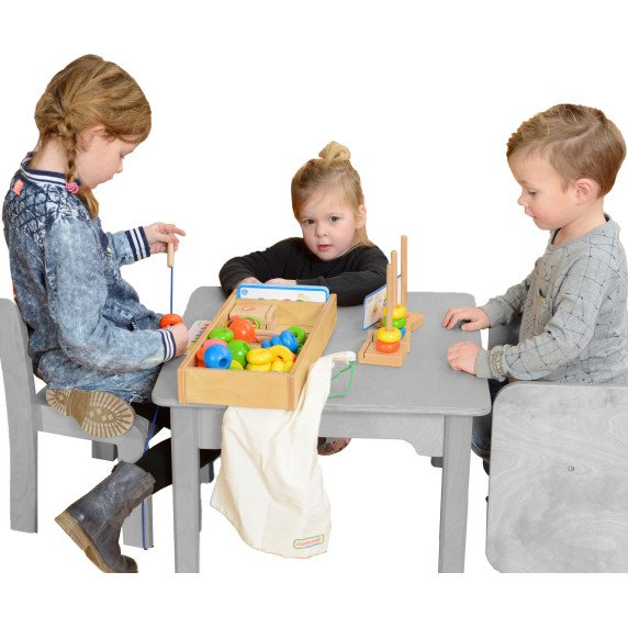 Dideli mediniai raištelio vardikliai MASTERKIDZ Montesori dėžutėje