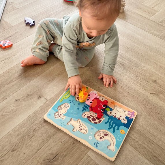 TOOKY TOY medinis Montessori galvosūkis Jūrų pasaulis žuvis Vėrinys želmuo