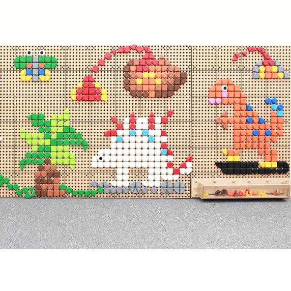 MASTERKIDZ Geometrinių formų smeigtukų komplektas (64 vnt.)