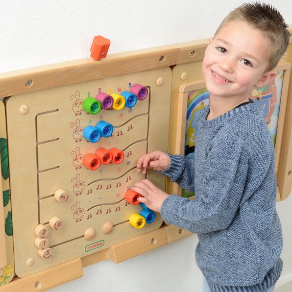 MASTERKIDZ Spalvingos drugelio formos skaičiavimo ir kiekių mokymo lentelė - Montesori edukacinė sieninė lentyna