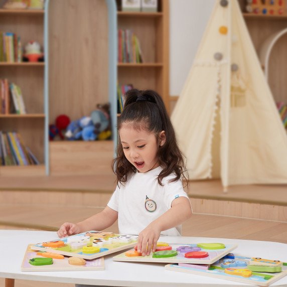 VIGA Medinis Puslenis Montessori 2 į 1 Figūros Transporto Priemonės