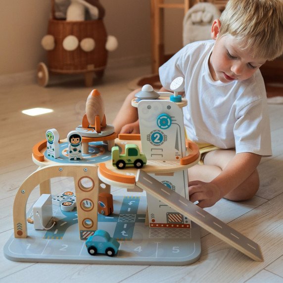 TOOKY TOY Medinis kosmoso stotelė su aikštele
