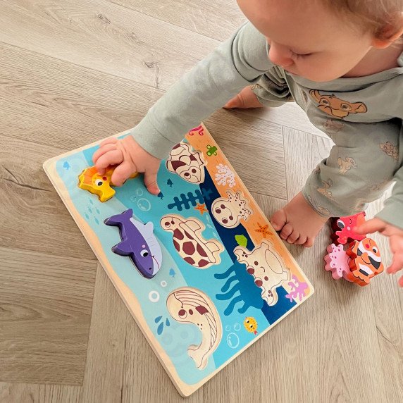 TOOKY TOY medinis Montessori galvosūkis Jūrų pasaulis žuvis Vėrinys želmuo
