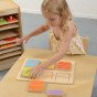 MASTERKIDZ Edukacinis lentelės rūšiavimo žaidimas formų ir spalvų atitikimui