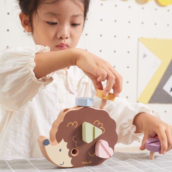 EŽIUKAS Montessori varžtų žaidimas