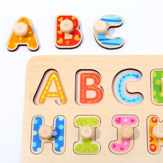 TOOKY TOY Puzzle Montessori Abėcėlės galvosūkis su smeigtukais