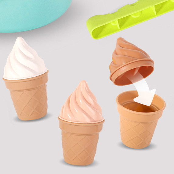 WOOPIE Smėlio rinkinys FUN ICE CREAM 2-in-1 Ledų gamybos įrenginys Śniežek 15 vnt.