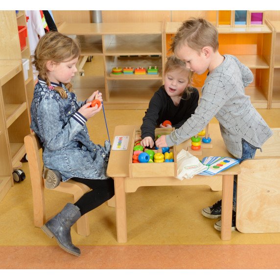 Dideli mediniai raištelio vardikliai MASTERKIDZ Montesori dėžutėje
