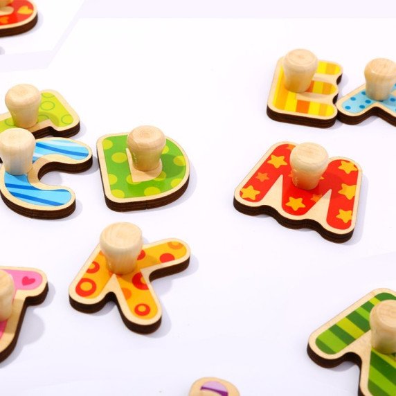 TOOKY TOY Puzzle Montessori Abėcėlės galvosūkis su smeigtukais