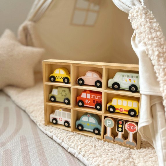 TOOKY TOY rinkinys iš medinių transporto priemonių ir eismo ženklų dėžutėje