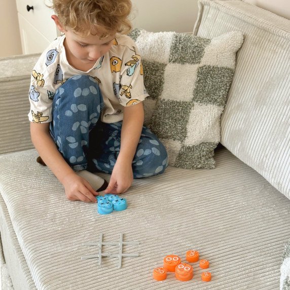 WOOPIE IQ Nešiojamas galvosūkis Tic Tac Toe Katės dėžėje