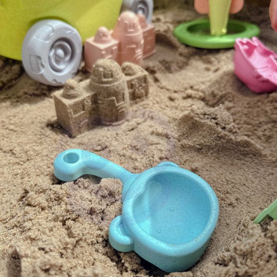 WOOPIE GREEN Smėlio žaidimo rinkinys su vežimėliu 13 dalių, BIODEGRADUOJAMAS ORGANINIS MEDŽIAGAS