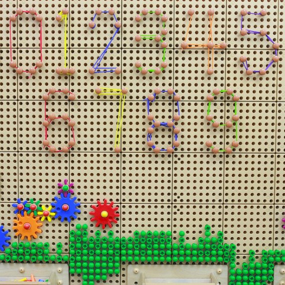 MASTERKIDZ Raištelių ir kištukų rinkinys STEAM lentoms (260 vnt.)