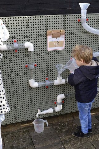 MASTERKIDZ Vamzdžių sistemos konstruktorius (121 vnt.) MASTERKIDZ Vamzdžių sistemos konstruktorius (121 vnt.)
