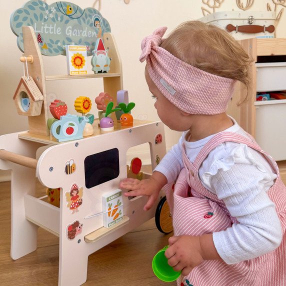 TOOKY TOY Sodo vežimėlis Medinė Parduotuvė 57 vnt.