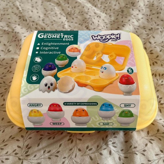 WOOPIE Montessori formų rūšiavimo galvosūkis atitikimas laimingi vištelės kiaušiai 6 vnt.