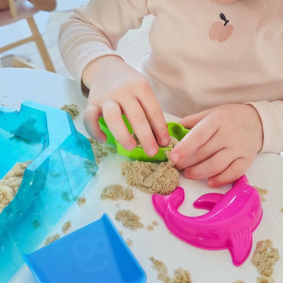 WOOPIE Kinetic Sand 0,5 kg stalo rinkinys su formomis