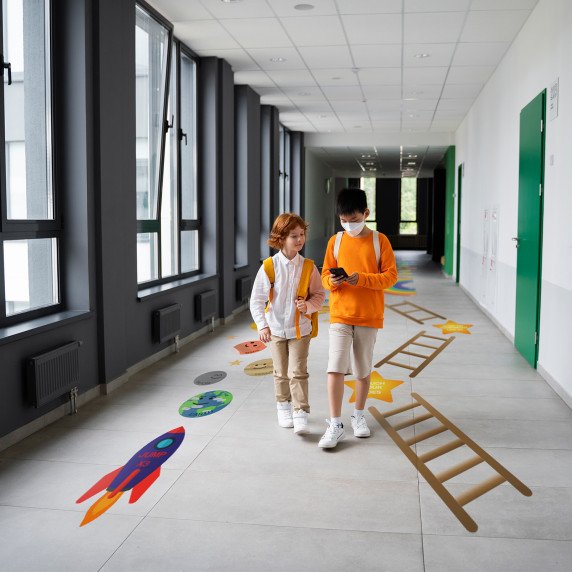 KELIONĖ Į KOSMOSĄ  Interaktyvus žaidimas lipdukai