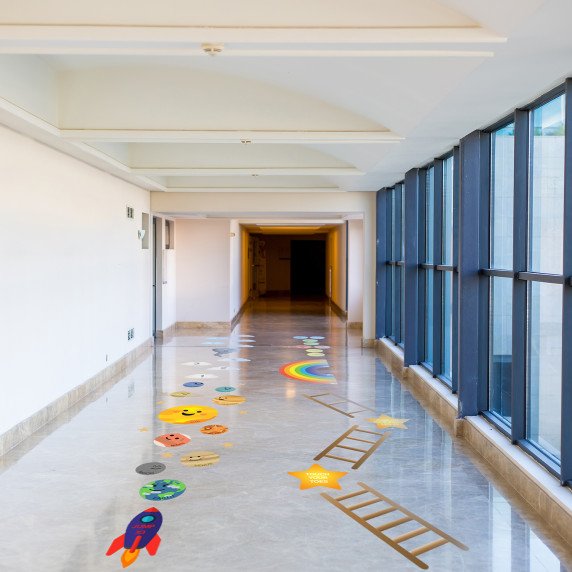 KELIONĖ Į KOSMOSĄ  Interaktyvus žaidimas lipdukai