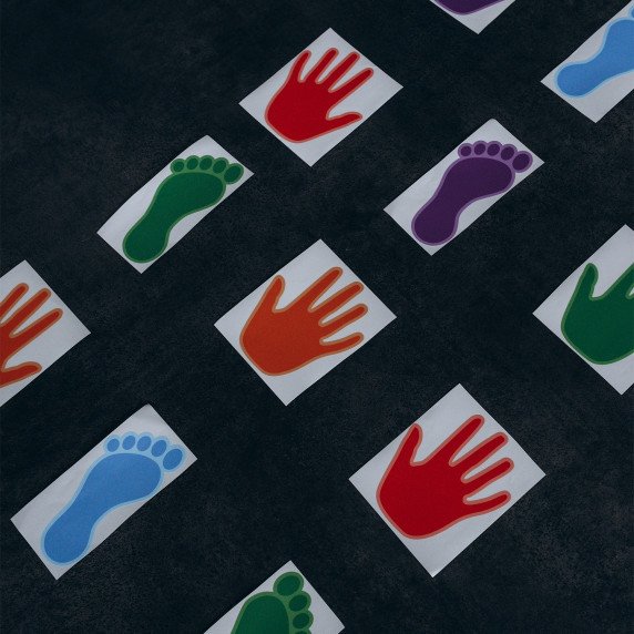 „PLAŠTAKOS IR PĖDOS“ Grindų ir sienų lipdukai žaidimams