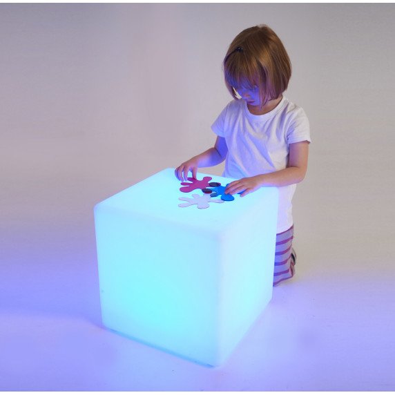 SENSORINIŲ ŠVIESOS BALDŲ RINKINYS (5 vnt.)