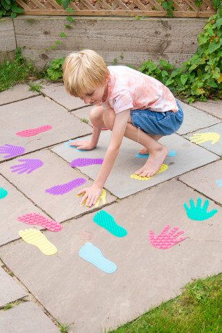 RANKOS IR PĖDOS Taktilinės formos