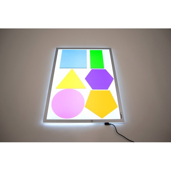 Didelės spalvotos figūros šviesos stalui (6 vnt.)