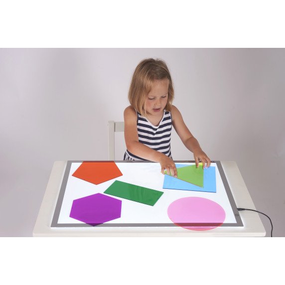 Didelės spalvotos figūros šviesos stalui (6 vnt.)