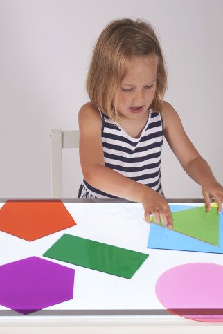 Didelės spalvotos figūros šviesos stalui (6 vnt.)