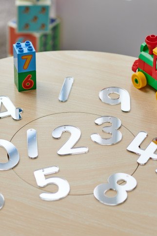 Veidrodinių skaičių rinkinys (14 vnt.)