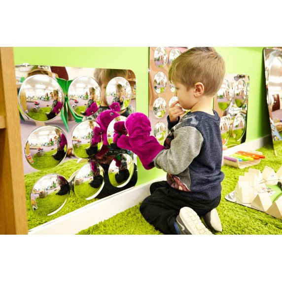 Išgaubtas akrilinis veidrodis su 9 kupolais (490 mm)