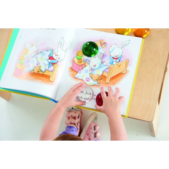 Sensoriniai spalvoti pusrutuliai (8 vnt.) – didinimui, spalvų maišymui ir tyrinėjimui ant šviesos stalo