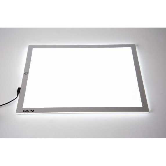 LED šviesos lenta A3 formato – šviesos, spalvų ir sensoriniam tyrinėjimui