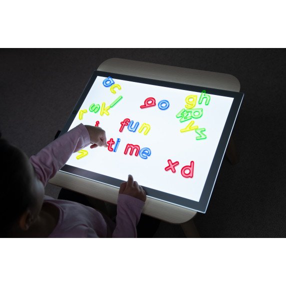 LED šviesos lenta A3 formato – šviesos, spalvų ir sensoriniam tyrinėjimui